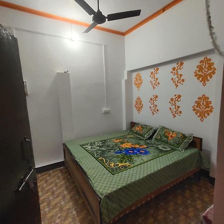 Awadh Guest House Ayodhya エクステリア 写真